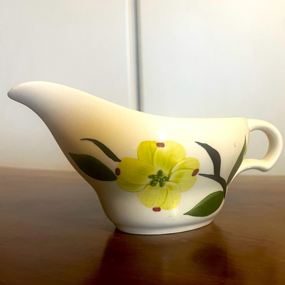 Vintage Joni Dixie Dogwood Creamer
